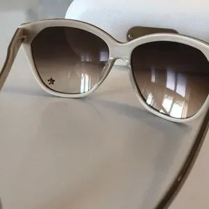 *Never worn* CHLOE Sunglasses with Star Detail. Chloe | Accessories | Never Worn Chloe Sunglasses With Star  main image 3
